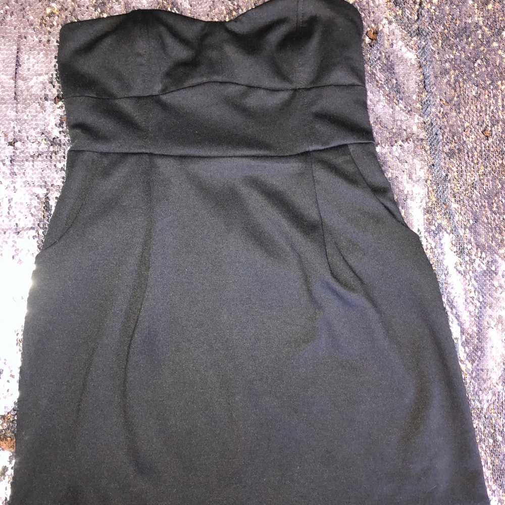 Strapless.